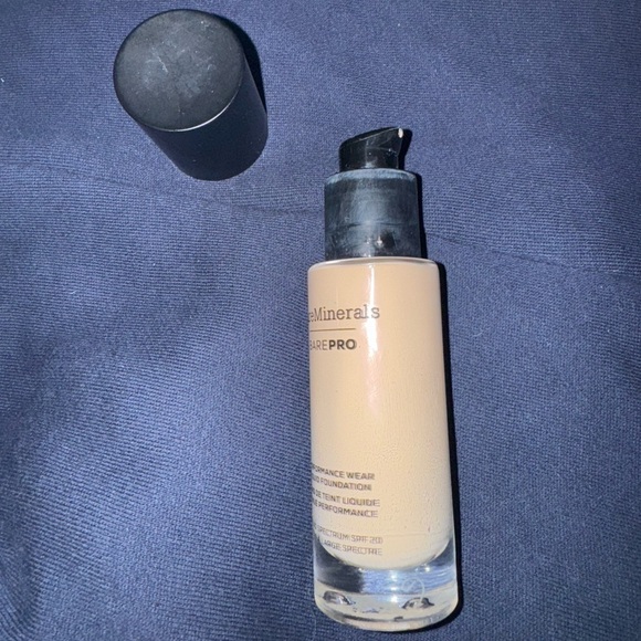 BARE MINERALS Bare Pro Liquid Foundation DAWN 02 - Picture 3 of 4